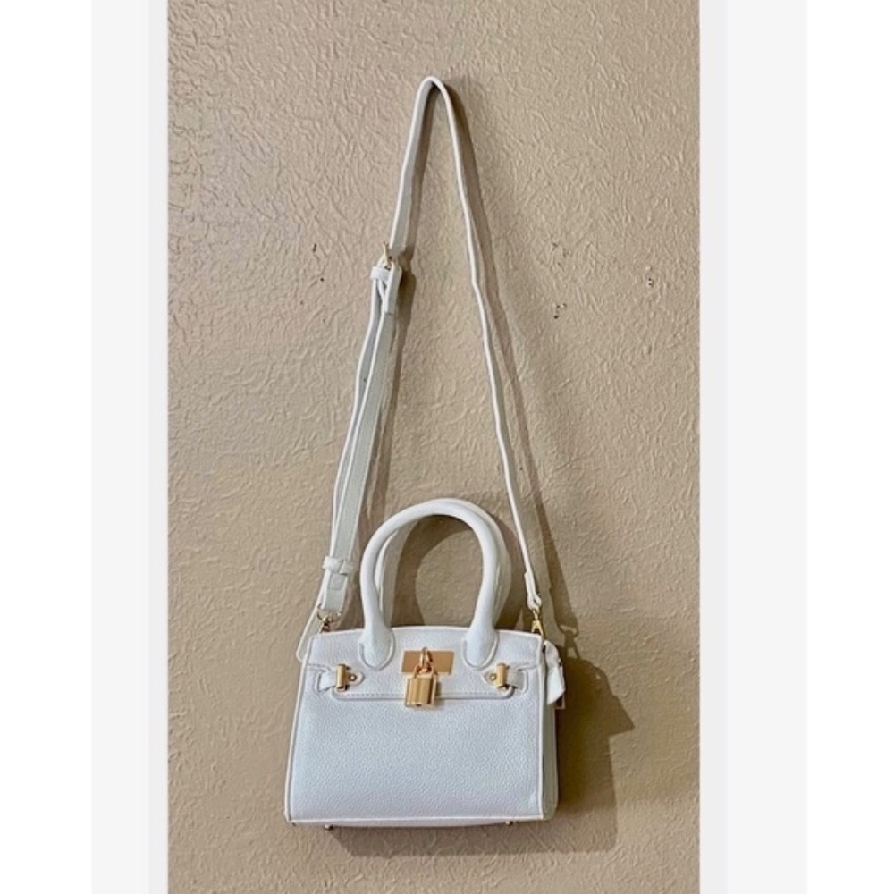 Mini Handbags - Picture 2 of 5